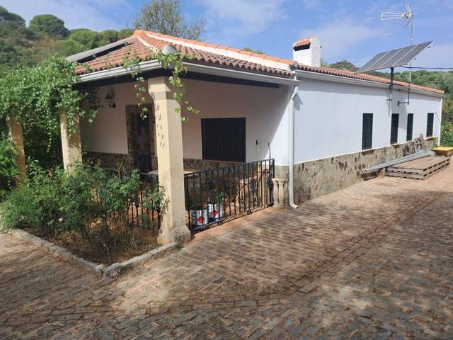 Casa-chalet en Venta en N/A, -1 en Alcaracejos