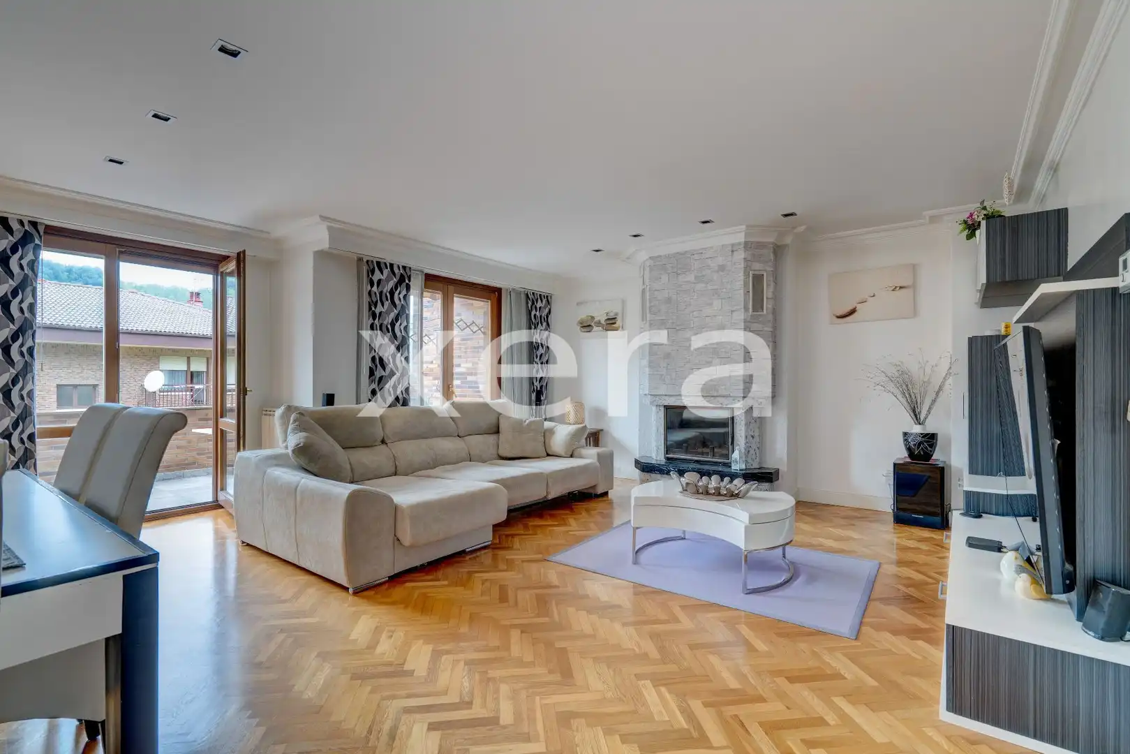 Sala de estar de Casa adosada en venta en Urnieta con Calefacción, Terraza y Trastero
