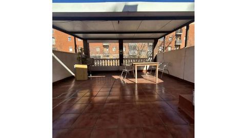 Photo 3 of Single-family semi-detached for sale in Roc Blanc, Terrassa