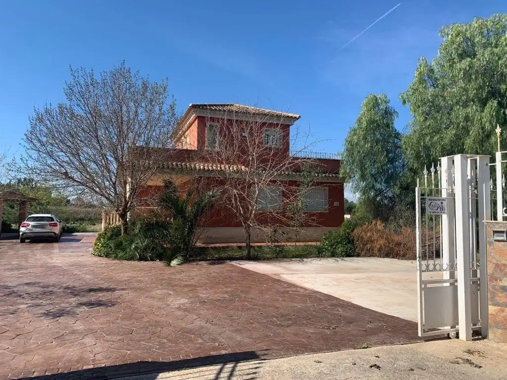 Vista exterior de Casa o xalet en venda en Murcia amb Aire condicionat, Calefacció i Terrassa