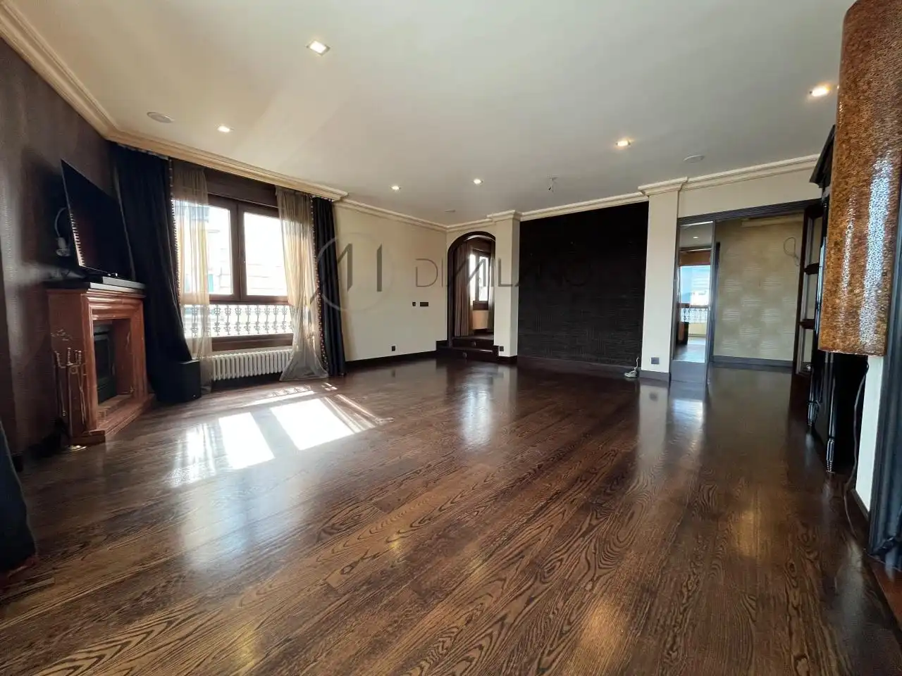 Sala de estar de Dúplex de alquiler en Vigo  con Calefacción, Parquet y Trastero