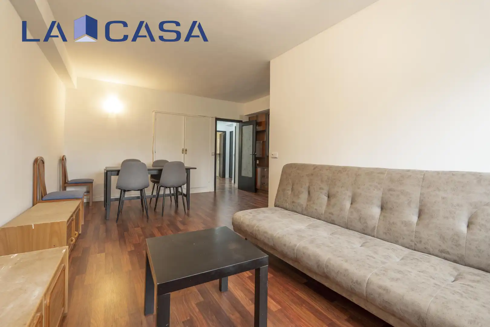 Flat for sale in Calle de Carlos Dabán, imagen 3
