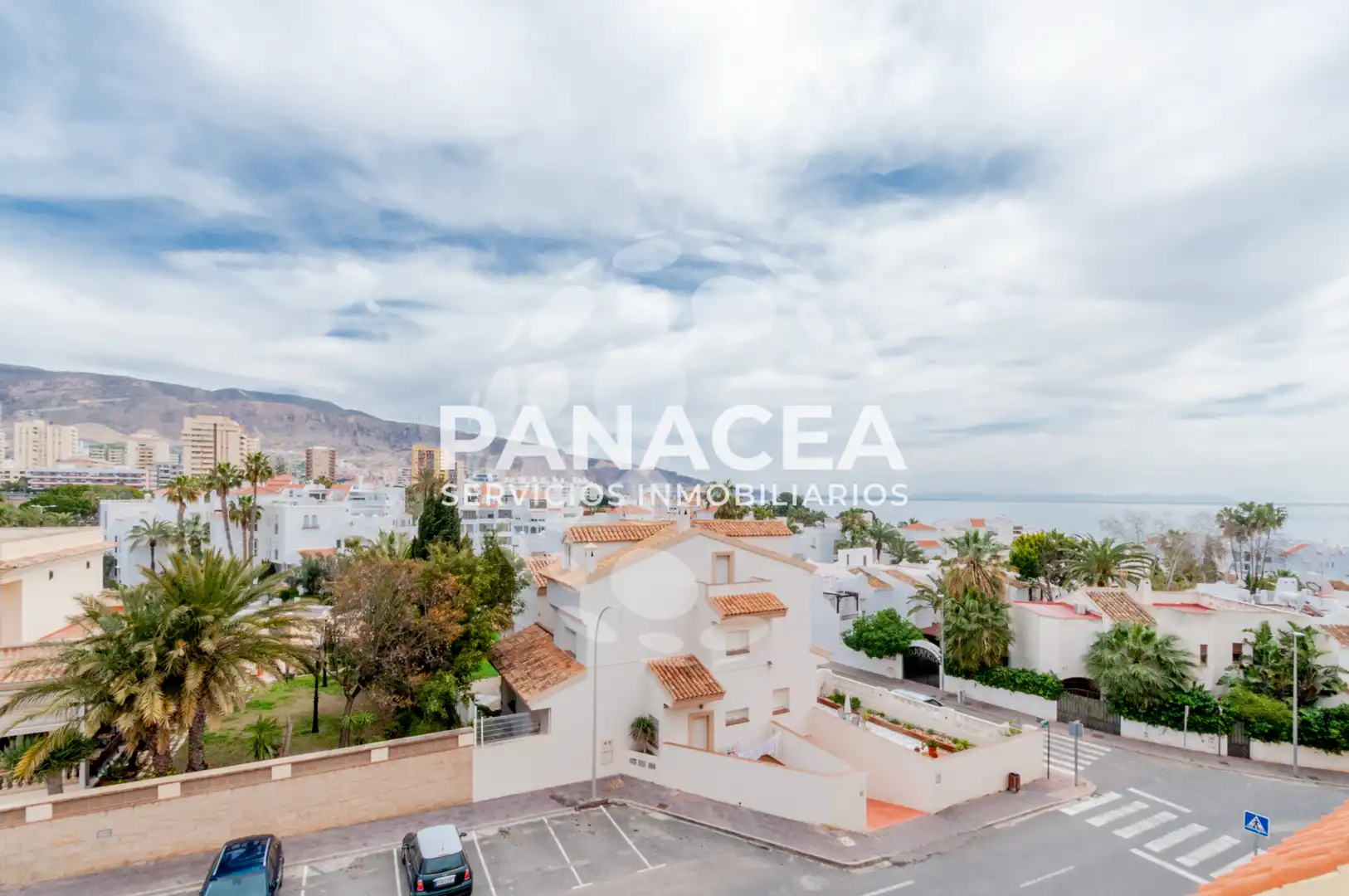 Exterior view of Flat for sale in Roquetas de Mar  with Balcony and Community pool