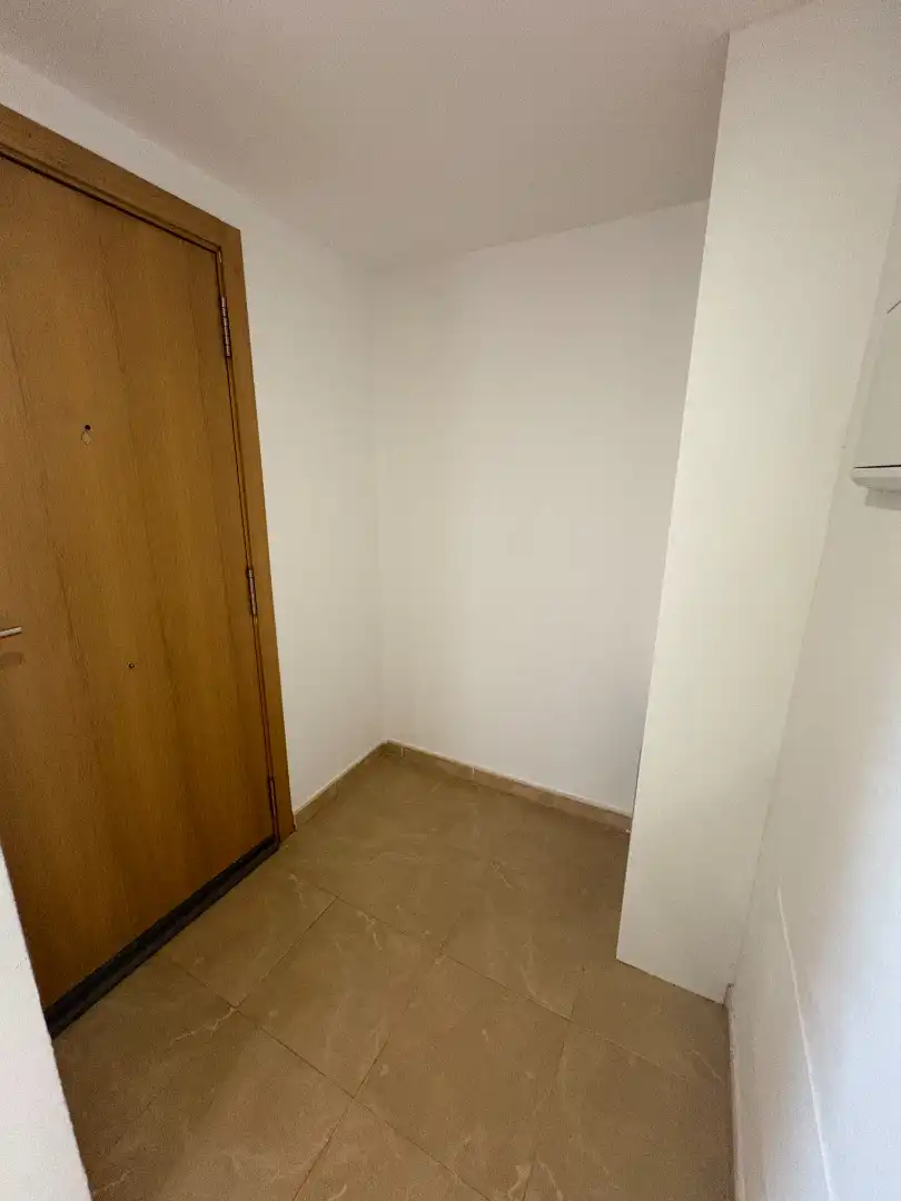 Wohnung zum Verkauf in Vallgorguina mit Klimaanlage, Heizung und Balkon
