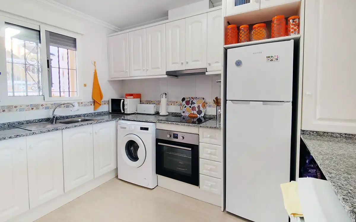 Ground floor with terrace for sale in Calle Nicomedes Gómez, imagen 9