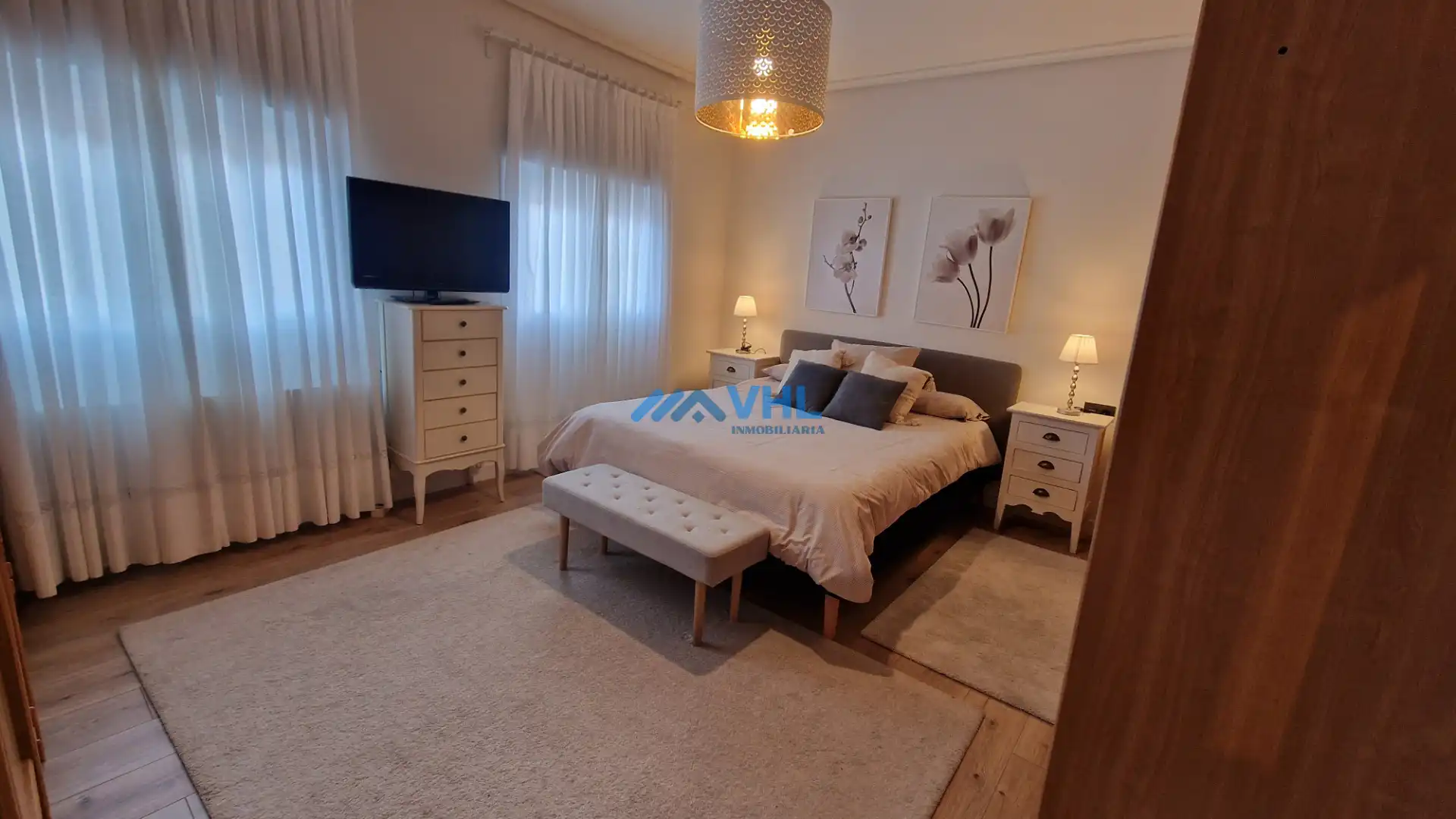 Habitación de Piso de alquiler en Castro-Urdiales con Calefacción, Amueblado y Balcón