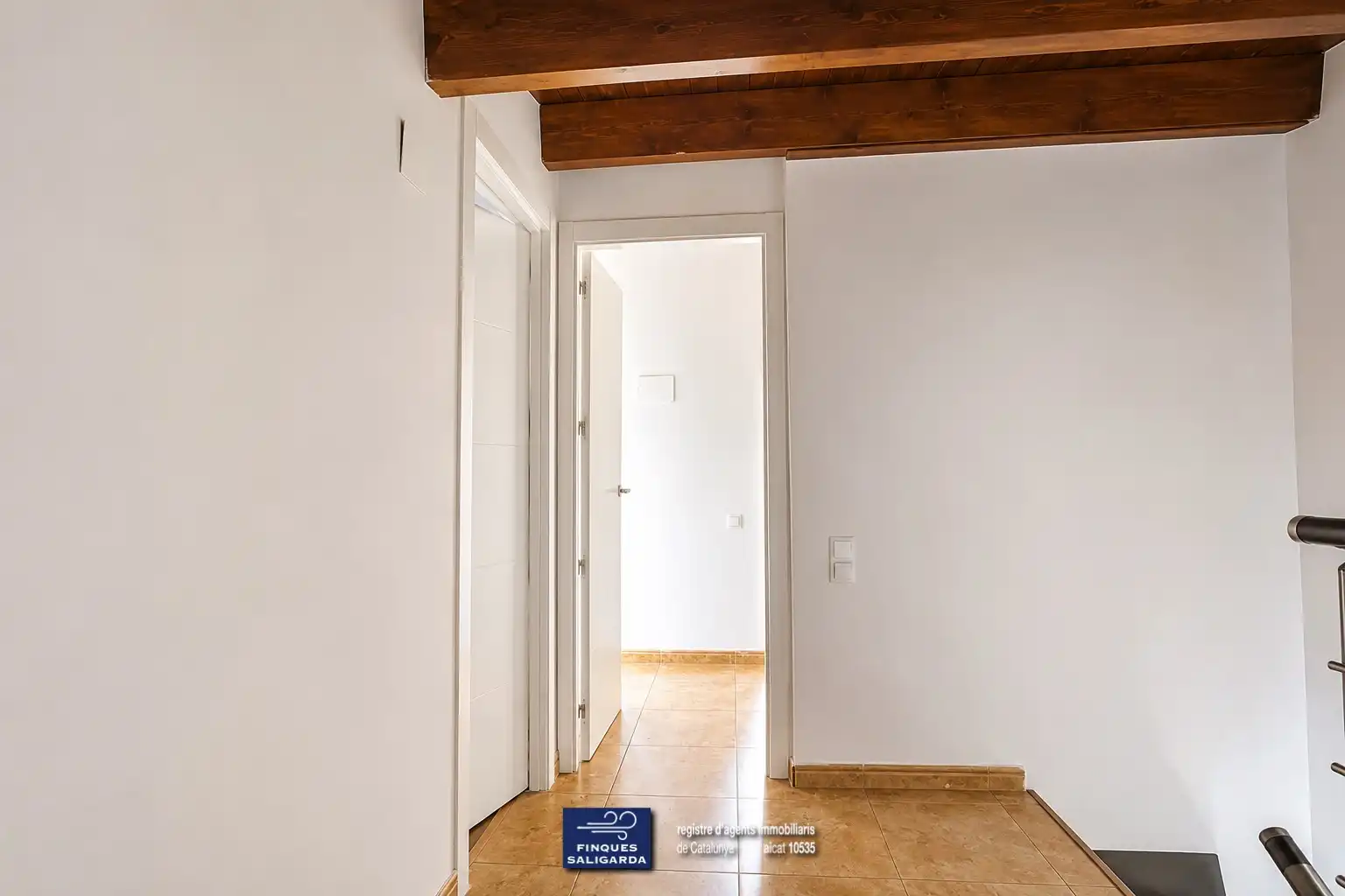 Maisonette zum Verkauf in Santa Eulàlia de Ronçana mit Klimaanlage, Heizung und Terrasse