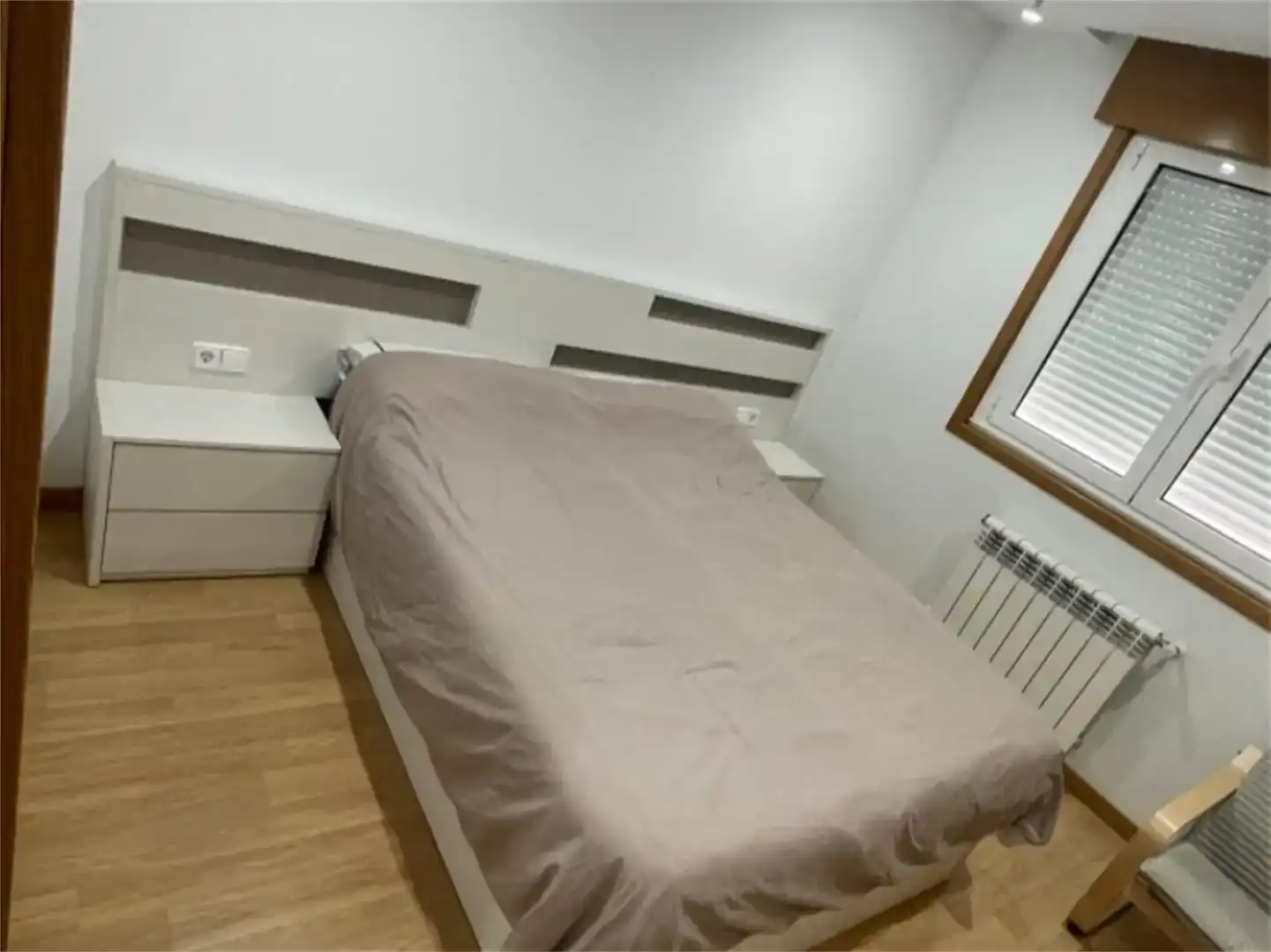 Dormitori de Pis en venda en As Pontes de García Rodríguez  amb Parquet, Traster i Moblat