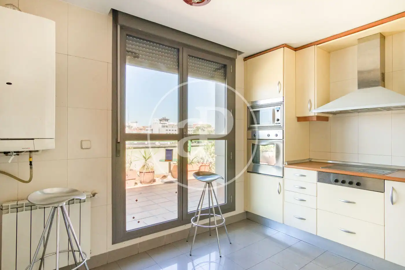 Kitchen of Attic for sale in Madrid  with Air Conditioner, Heating and Private garden