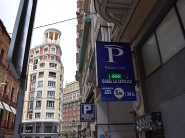 Einzelparkplatz zur Miete in Centro