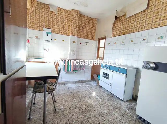 Habitatge amb terrassa en venda a Verín, imagen 4
