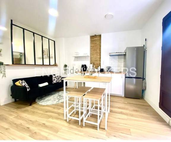 Estudio en Alquiler en Carrer de Garcilaso en El Carme