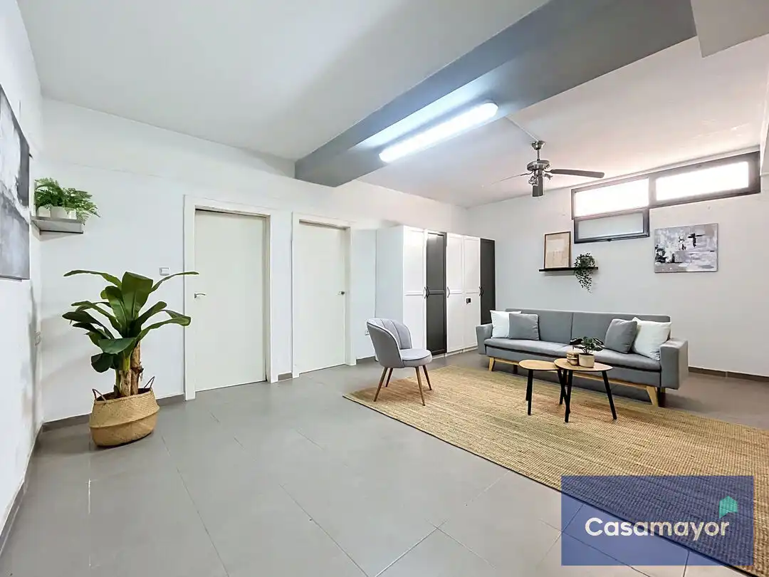 Casa o xalet en venda en Alicante / Alacant amb Aire condicionat, Calefacció i Jardí privat