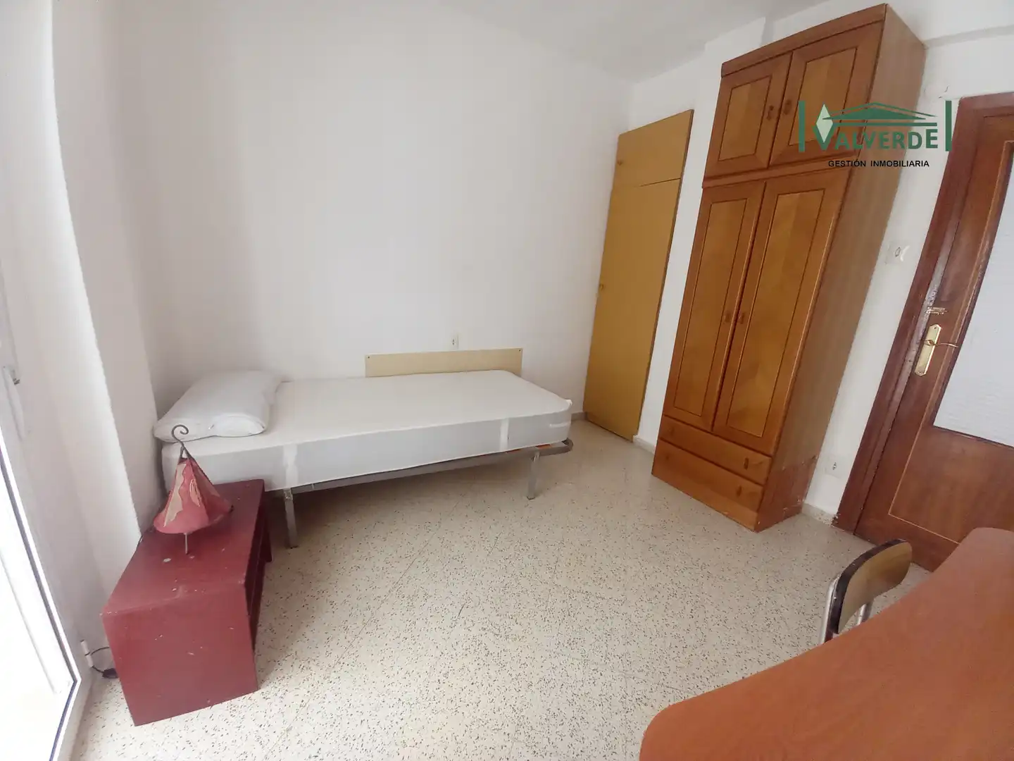 Bedroom of Flat for rent in Granada  with Heating, Furnished and Washing machine