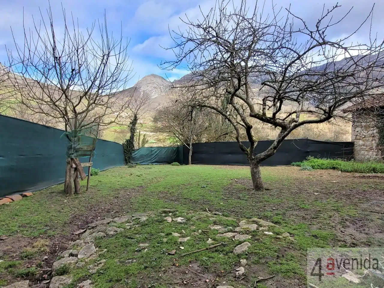 Haus oder Chalet zum Verkauf in Quirós mit Heizung und Privatgarten