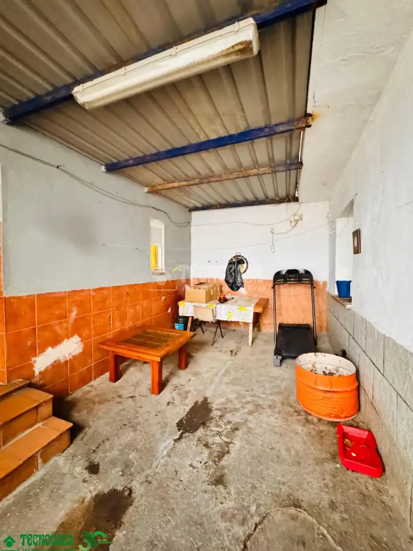 Casa adosada en venda en Burujón amb Calefacció
