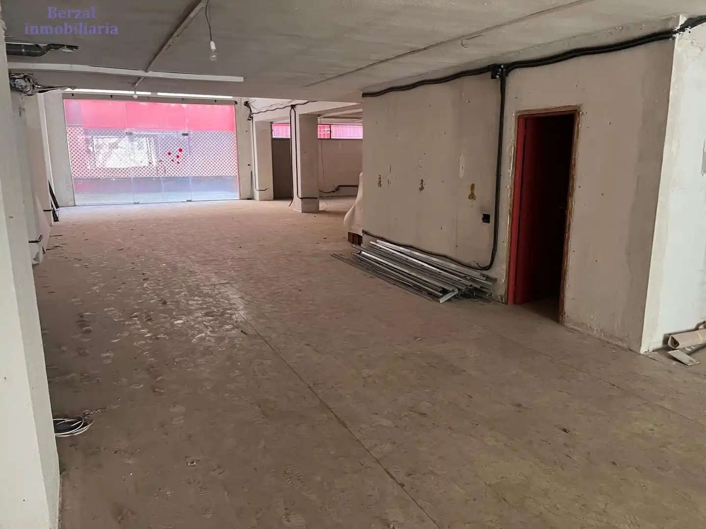 Local comercial en alquiler en Calle GENERAL VARA DEL REY, imagen 4