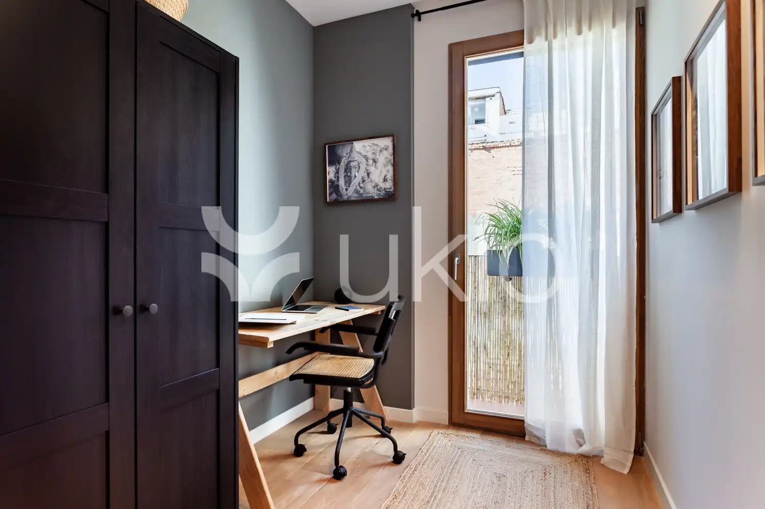Habitación de Apartamento de alquiler en Barcelona con Aire acondicionado, Calefacción y Amueblado