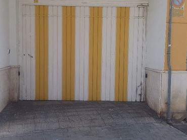 Individual for sale in Calle Santiago Apóstol 27