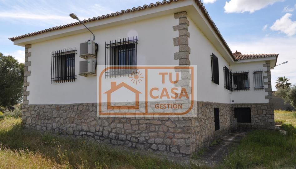 Photo 1 of House or chalet for sale in N-521, Malpartida de Cáceres, Cáceres
