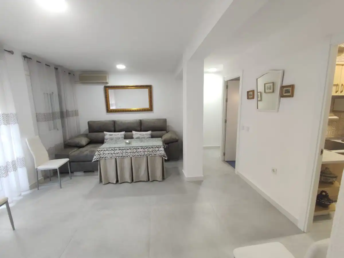 Flat to rent in Ciudad Jardín, imagen 3