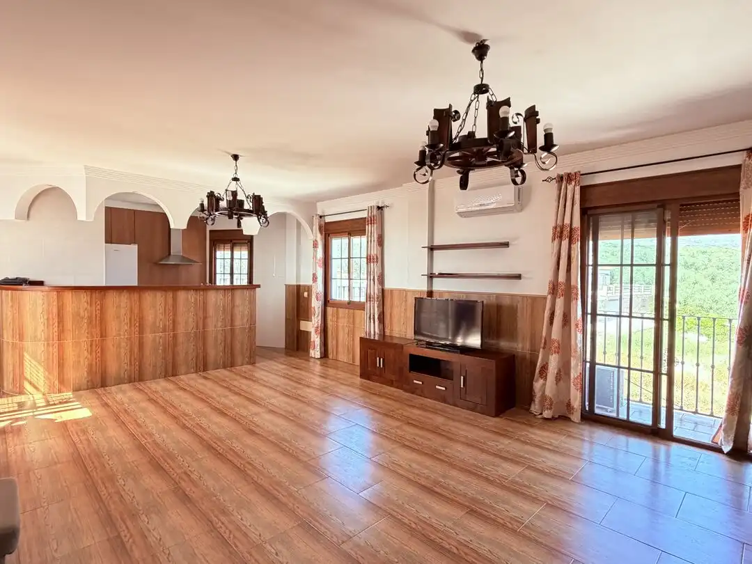 Sala de estar de Casa o chalet de alquiler en Periana con Terraza y Piscina