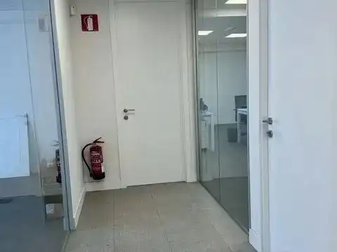 Büro zur Miete in Zaragoza mit Klimaanlage und Heizung
