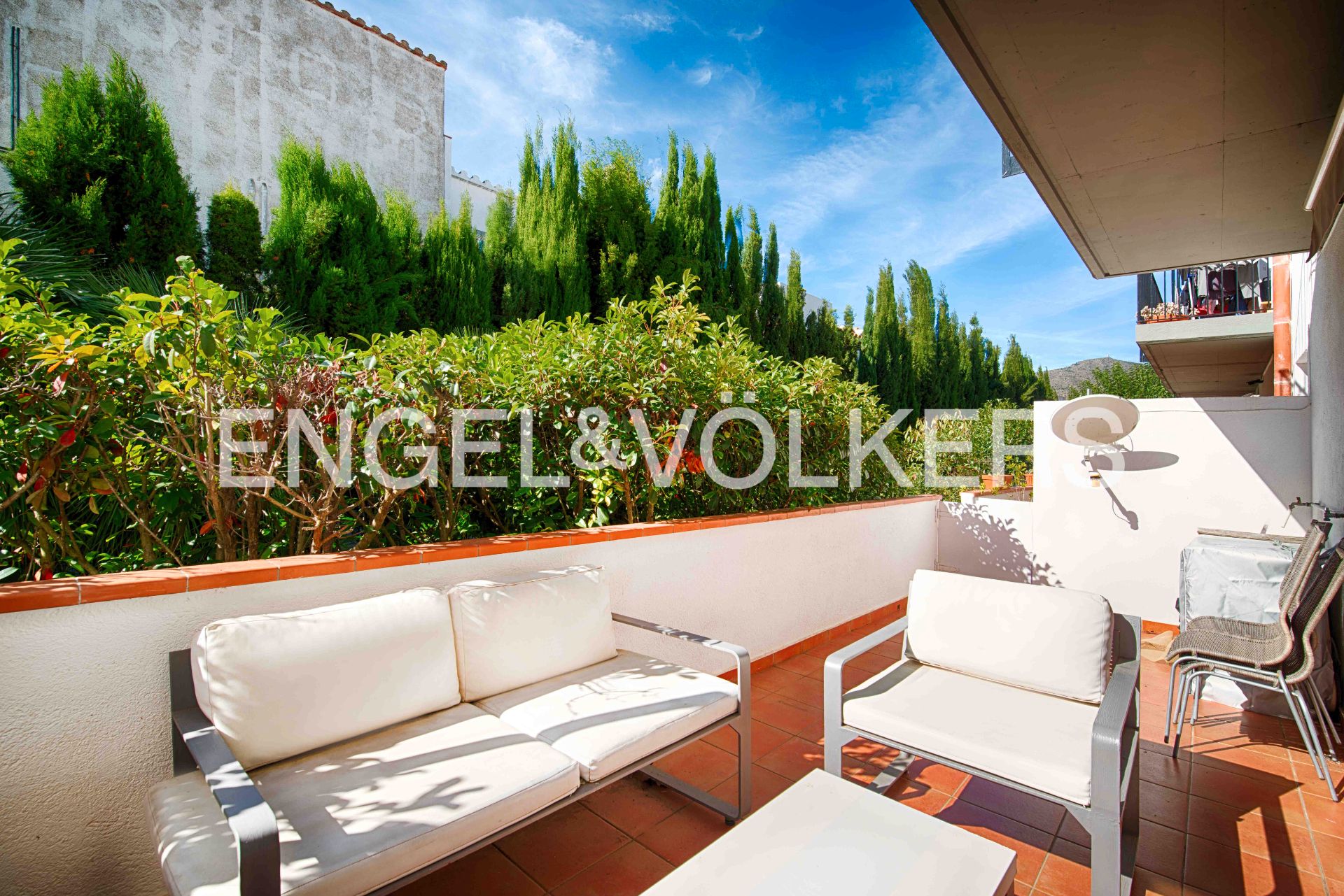 Terrasse von Wohnung zum Verkauf in Cadaqués mit Klimaanlage, Terrasse und Möbliert