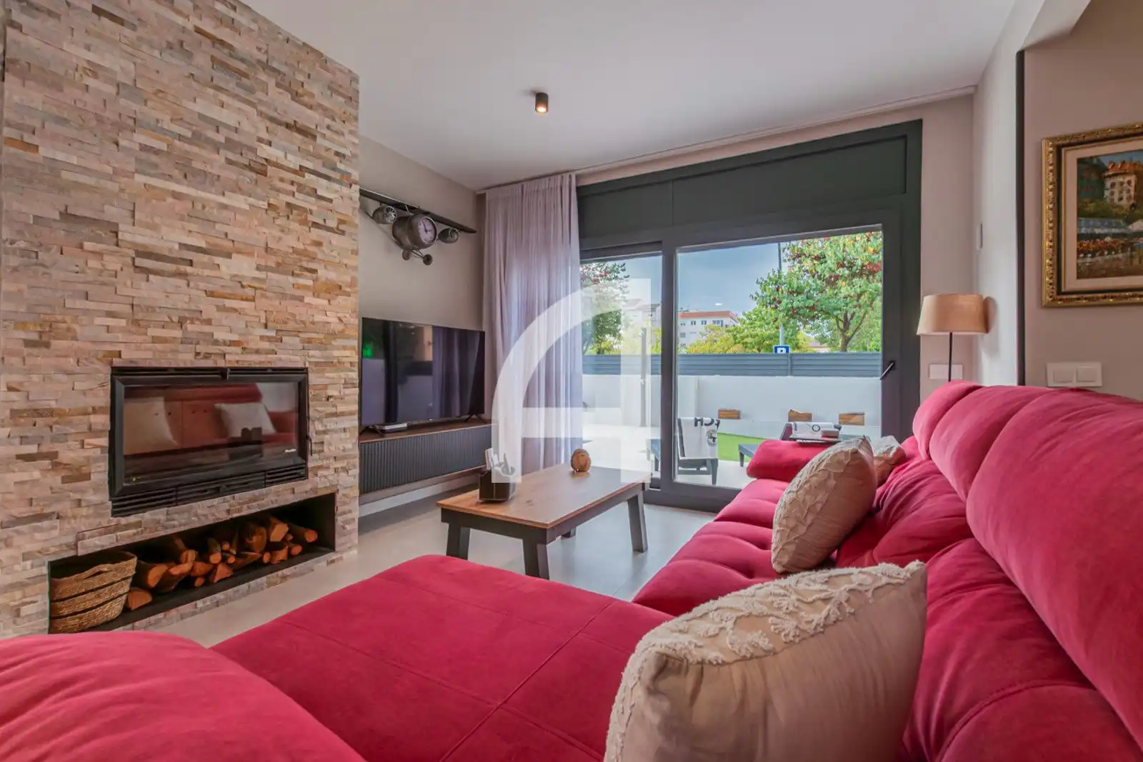 House with balcony for sale in Eduard Corbella, de, imagen 2