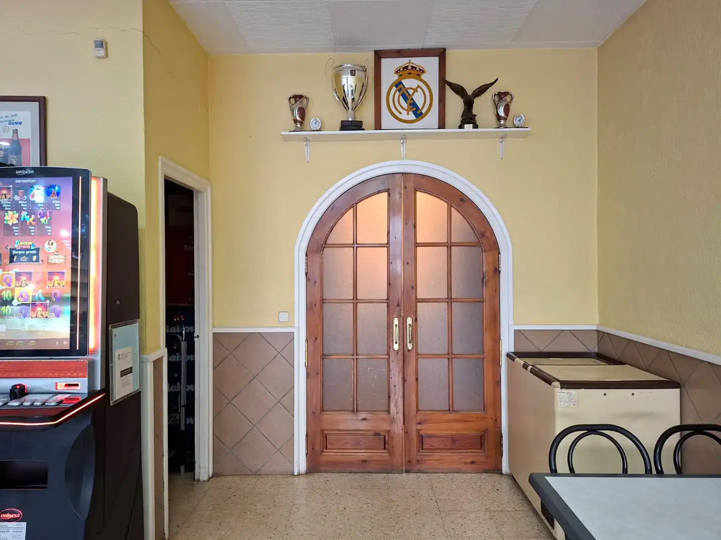 Commercial properties for sale in Llinars del Vallès  with Air Conditioner, Heating and Furnished