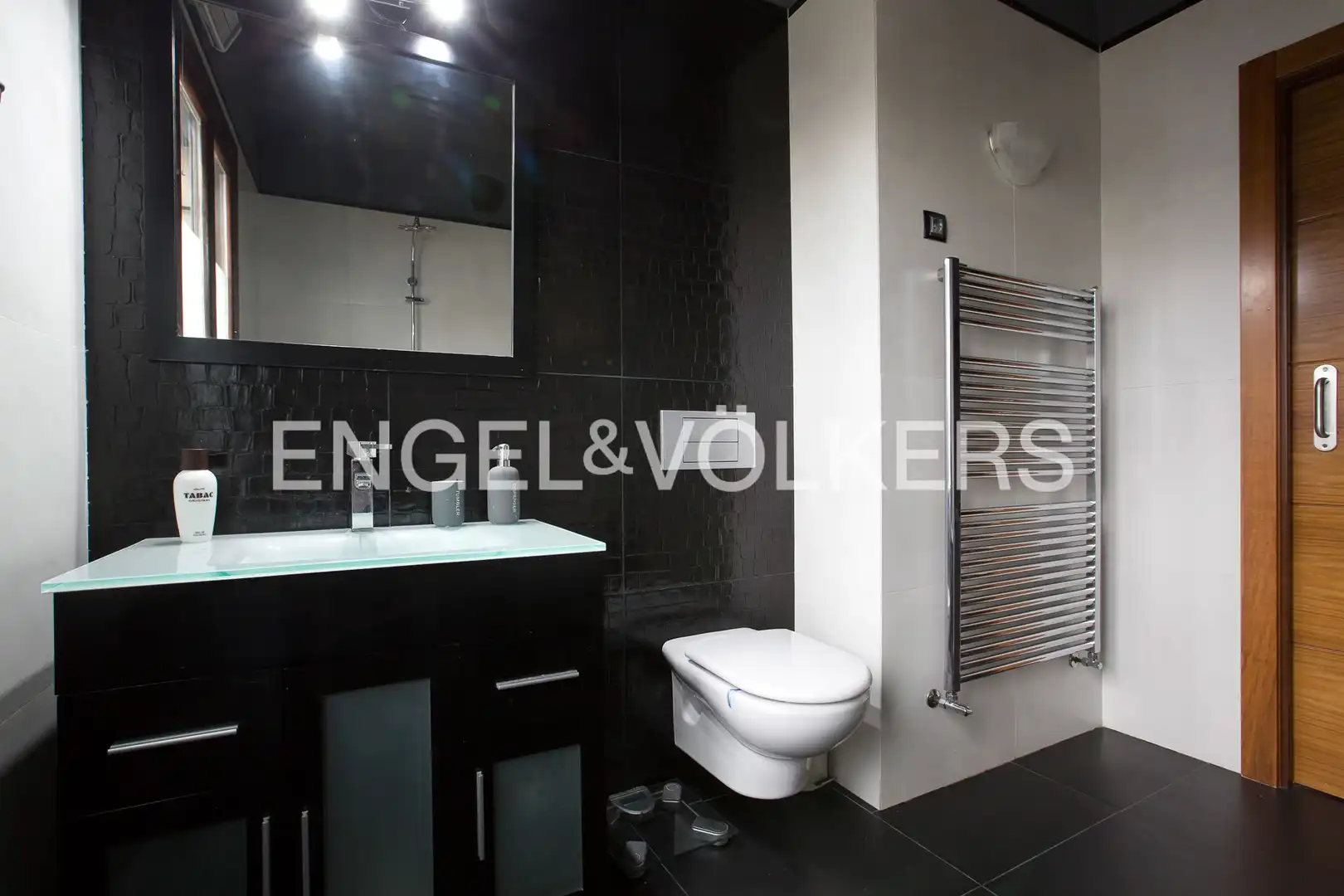 Detached homes for sale in Eguzkitza Bidea, Berango