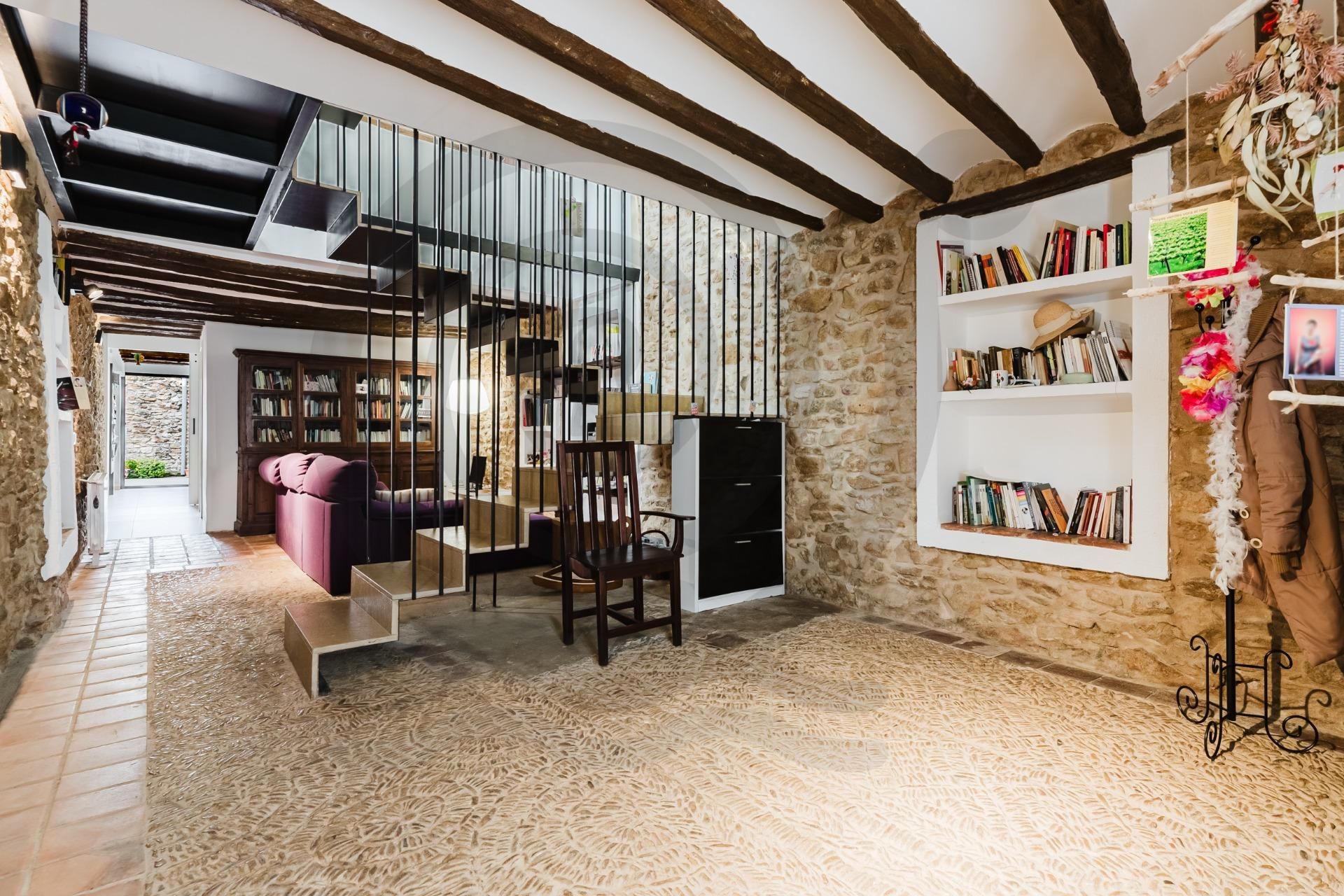 Country house zum Verkauf in Albocàsser mit Klimaanlage, Terrasse und Balkon