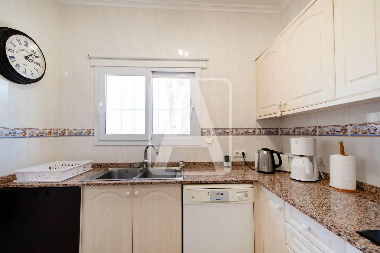 Cocina de Casa o chalet en venta en Calpe / Calp con Aire acondicionado, Calefacción y Jardín privado