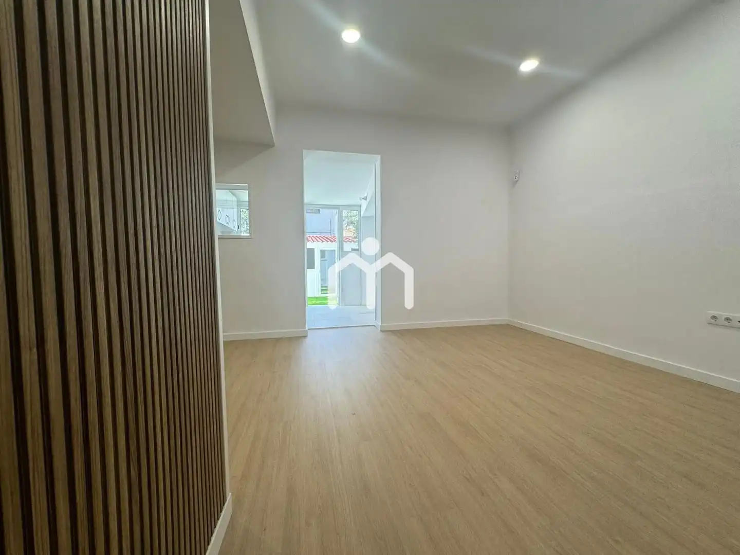 Detached homes for sale in Centre