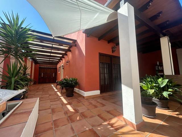 Casa-chalet en Venta en El Junquillo - Vistalegre