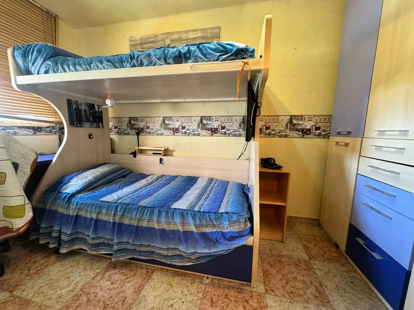 Habitación de Piso en venta en L'Hospitalet de Llobregat con Balcón