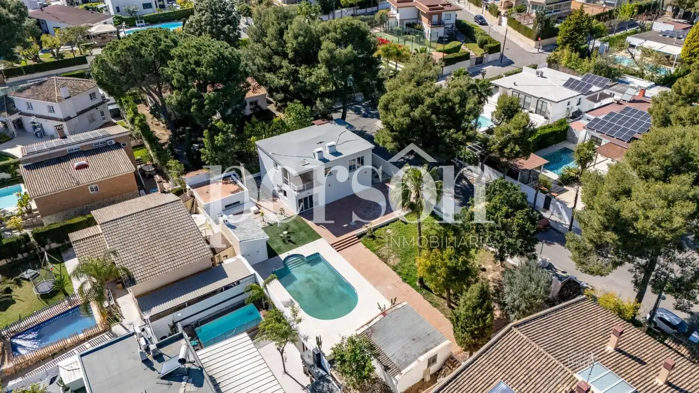 Chalet con piscina en venta en La Cañada, imagen 101