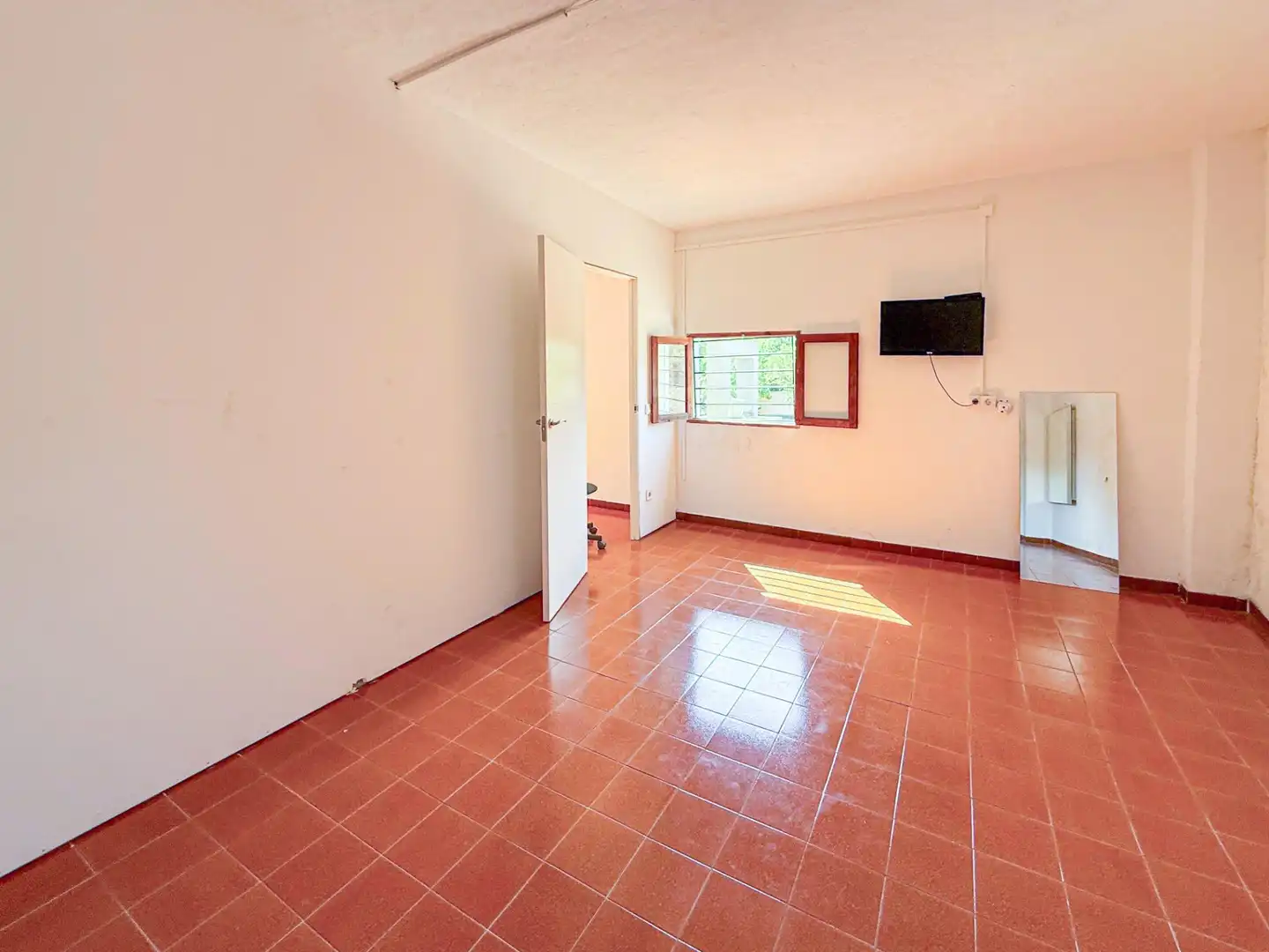 Country homes for sale in Inca