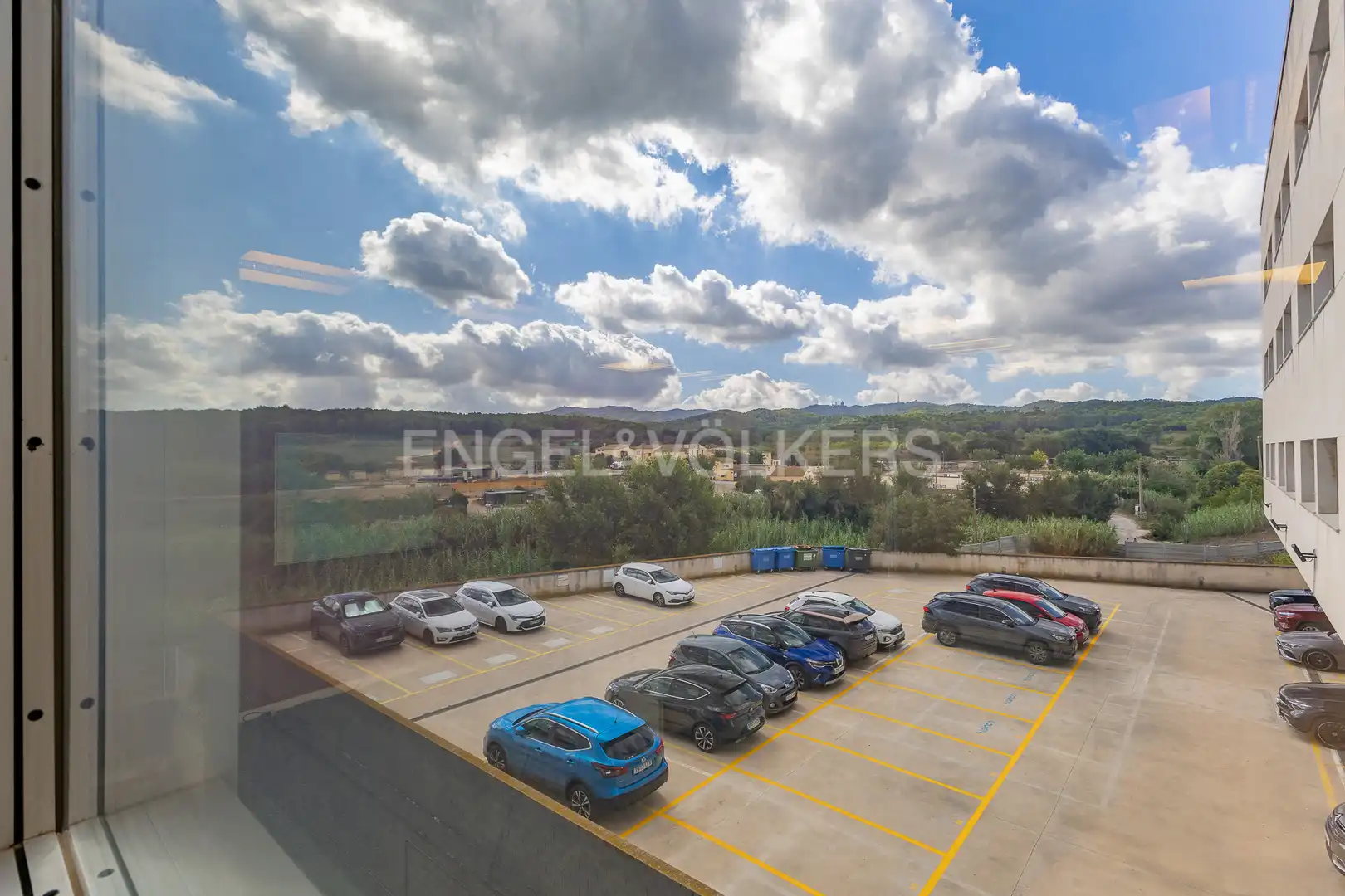 Parking de Oficina de alquiler en Sant Cugat del Vallès