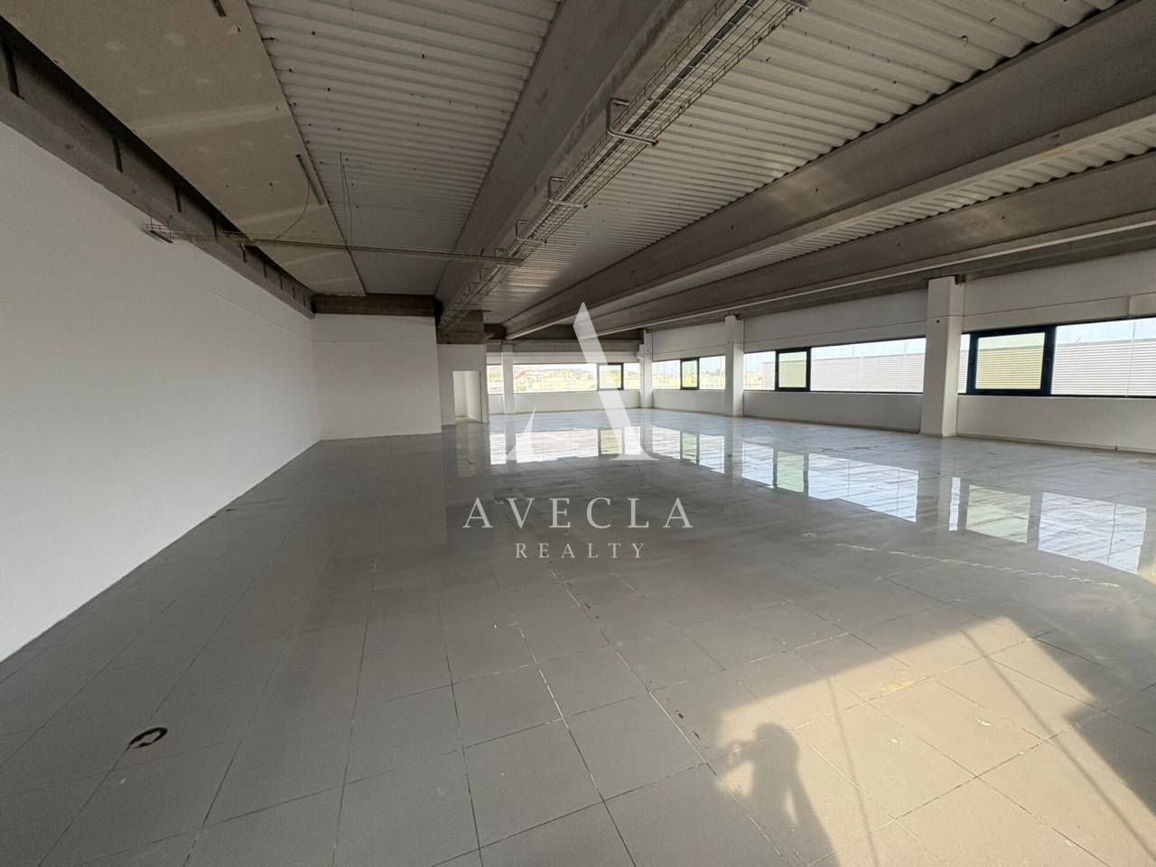 Industrial buildings to rent in Tècnica, 15, Montigalà, Montigalà - Sant Crist, Badalona