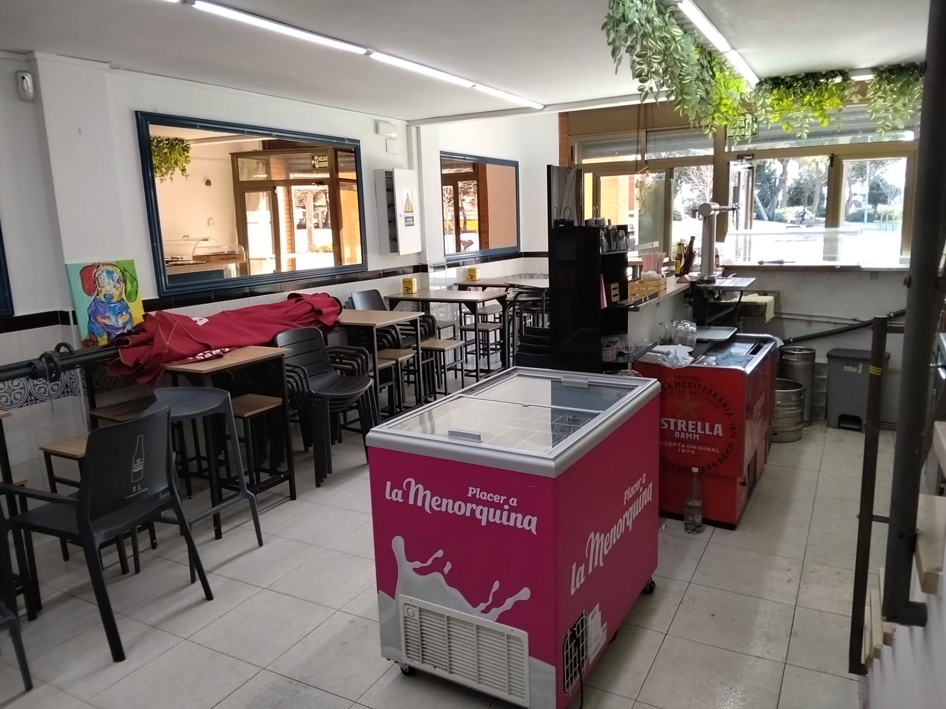 Geschaftsraum zur ubertragung in Lliçà de Vall mit Klimaanlage, Terrasse und Möbliert