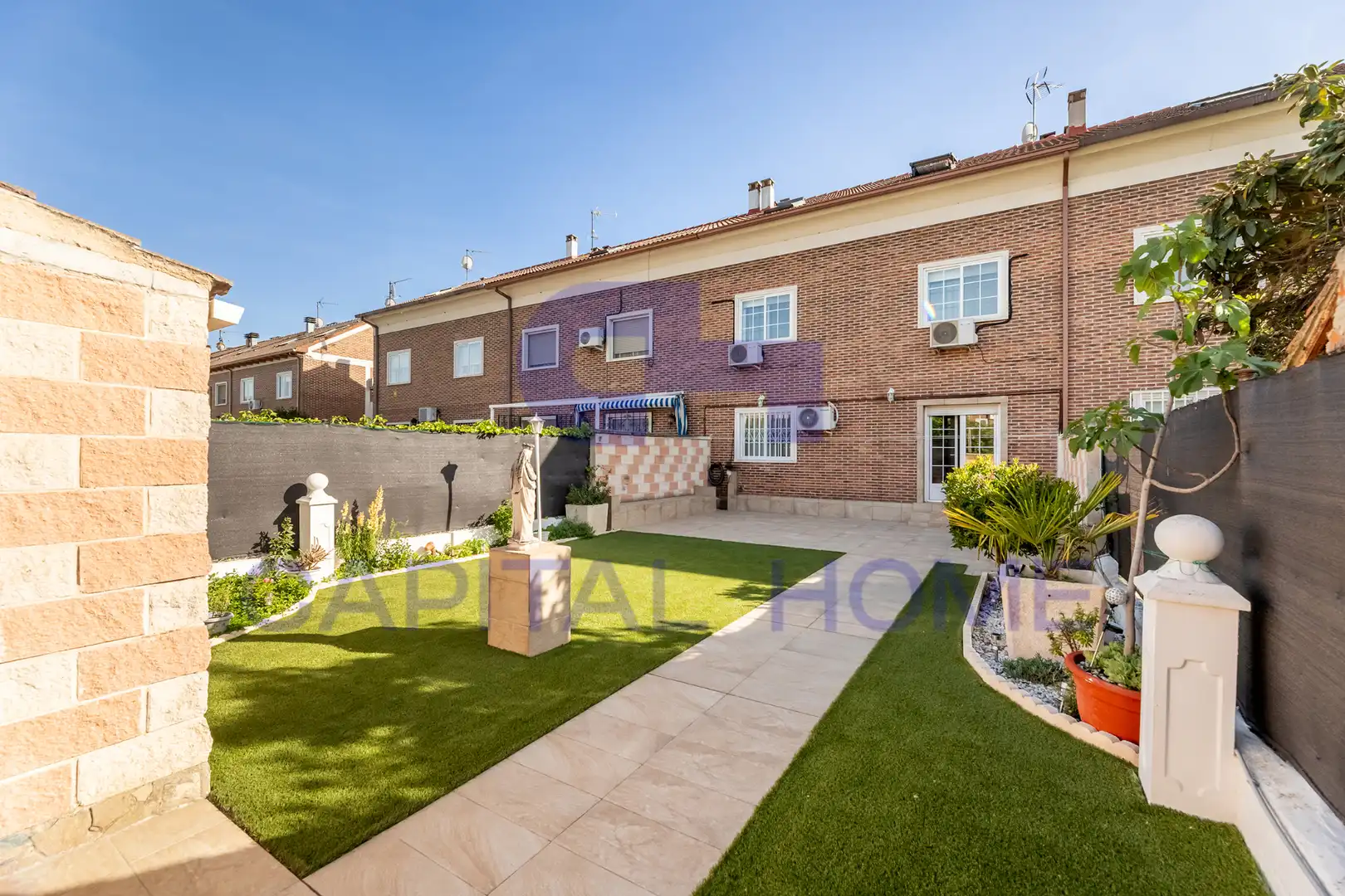 Garden of Houses for sale in Azuqueca de Henares  with Air Conditioner, Heating and Storage room