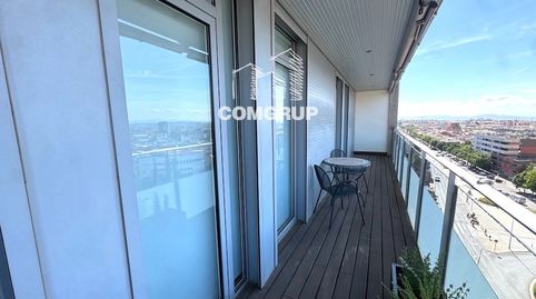 Foto 2 de Piso en venta en De la Independència, Sant Pere, Terrassa