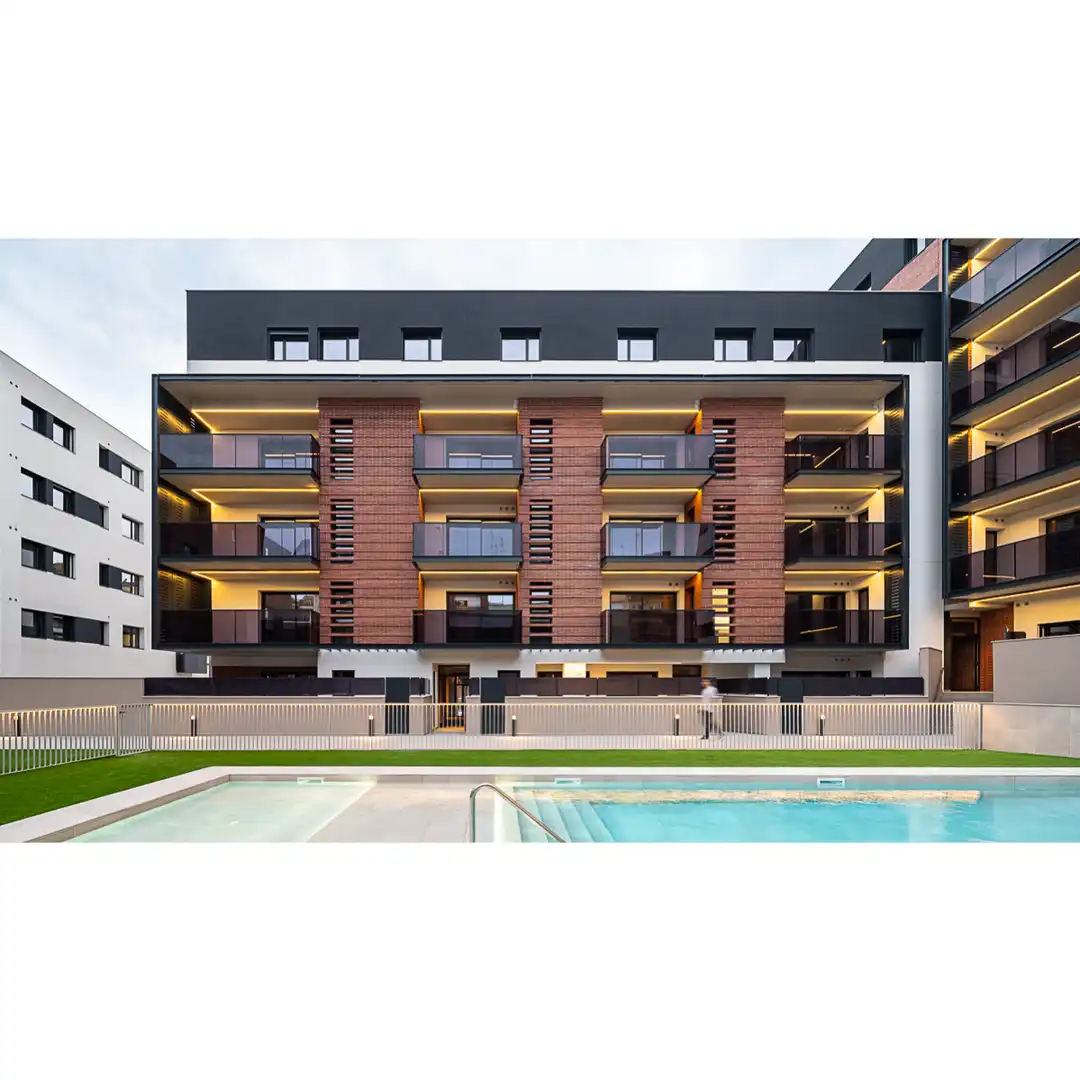 Vista exterior de Planta baja en venta en Granollers con Aire acondicionado, Calefacción y Jardín privado