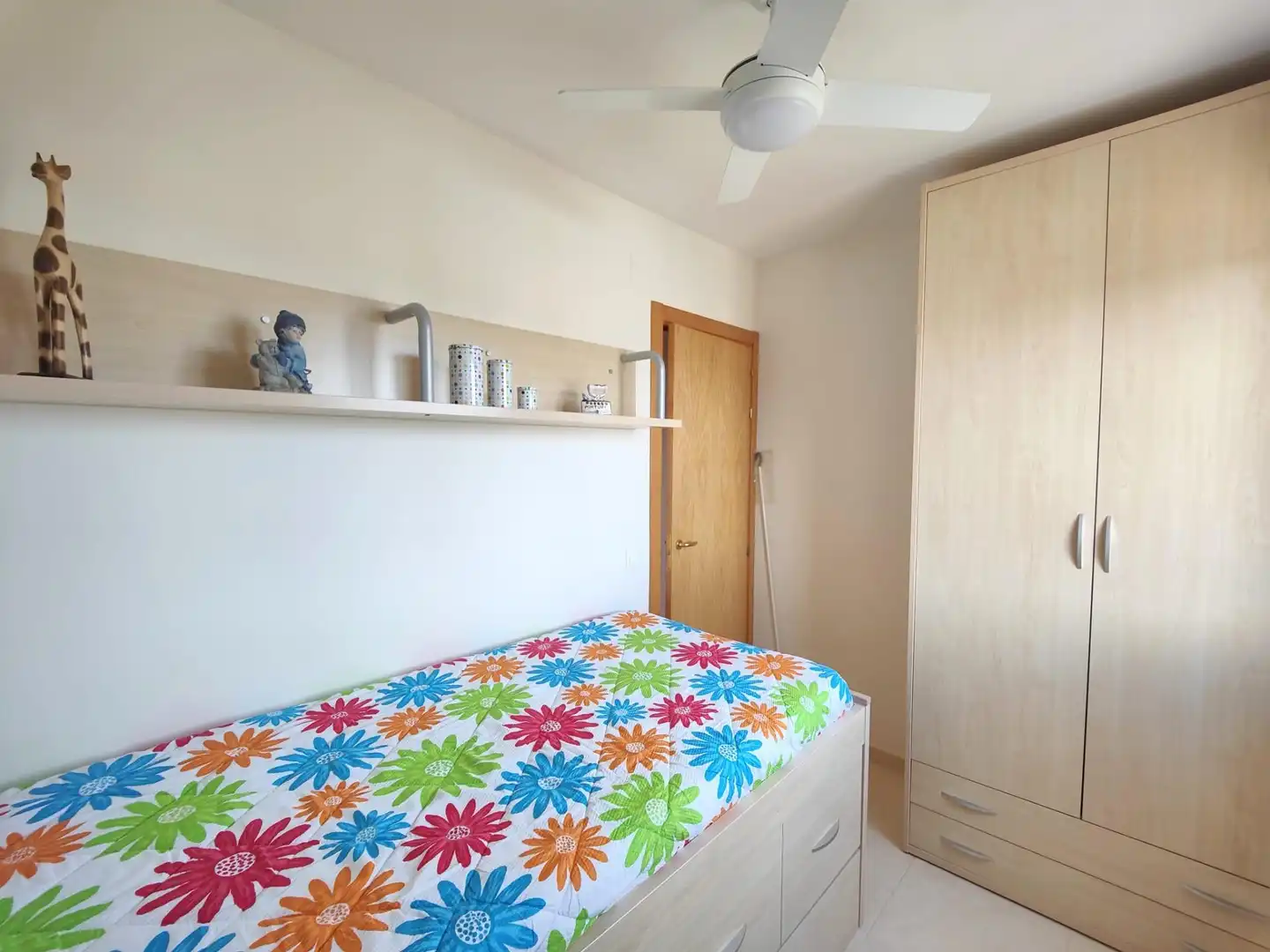 Habitación de Piso en venta en Cunit con Terraza y Alarma