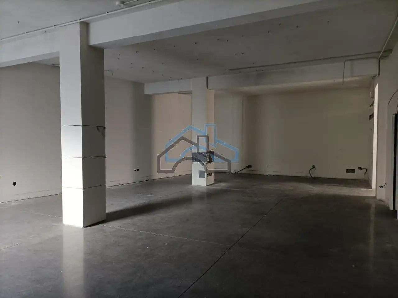 Local comercial en alquiler en Cambre, imagen 4