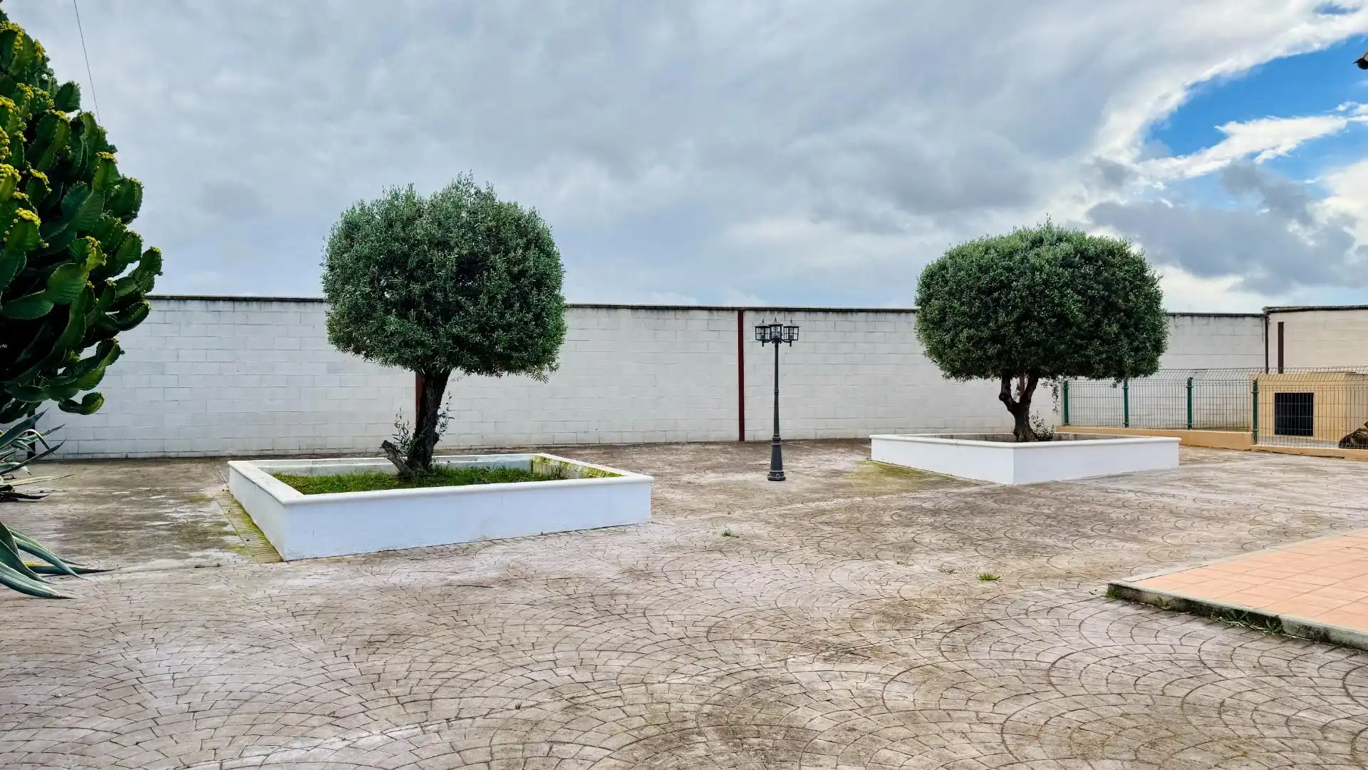 Jardí de Casa o xalet en venda en Alcalá de Guadaira amb Aire condicionat, Jardí privat i Terrassa