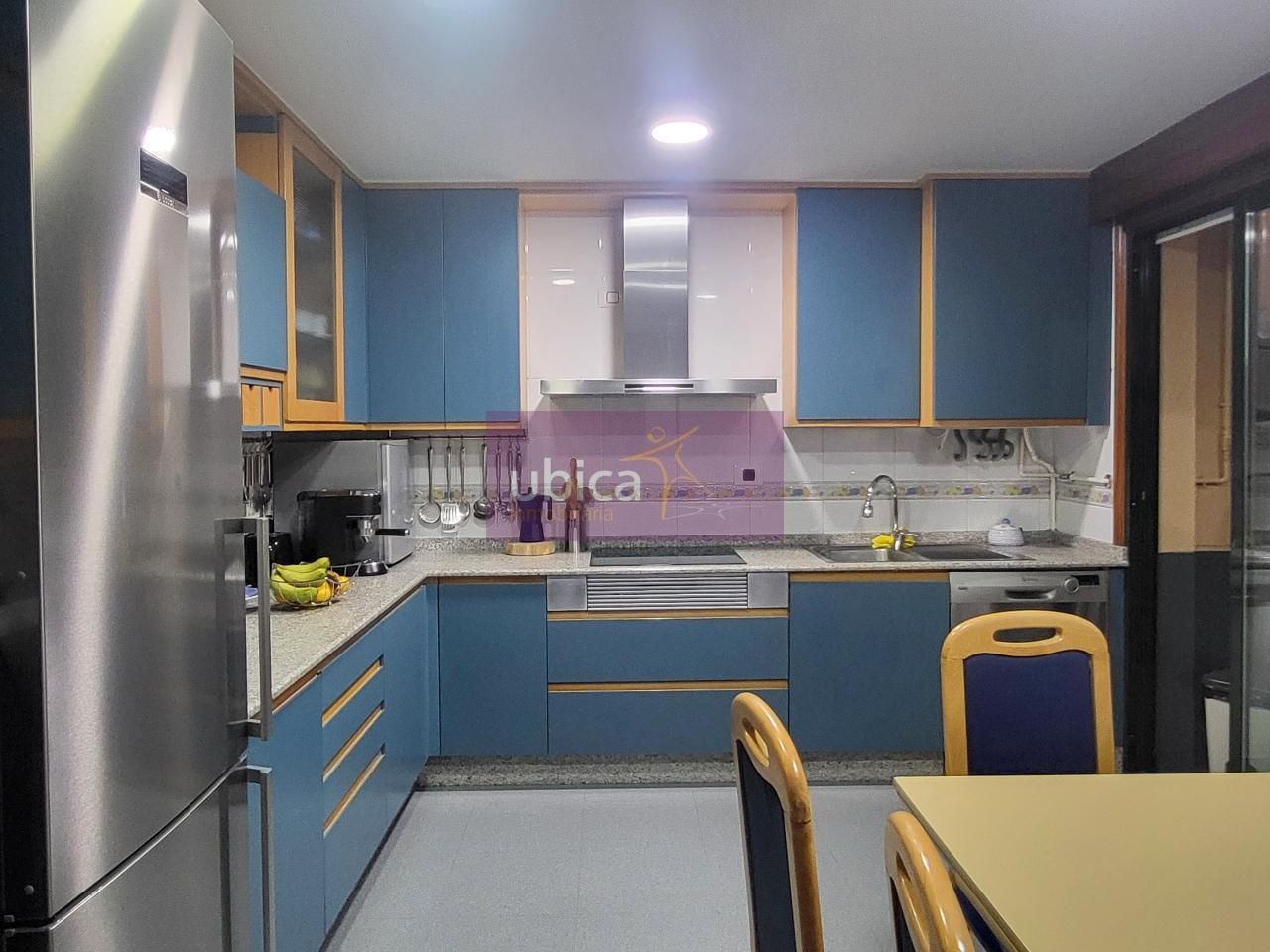 Kitchen of Flat for sale in Vigo   with Heating, Parquet flooring and Terrace