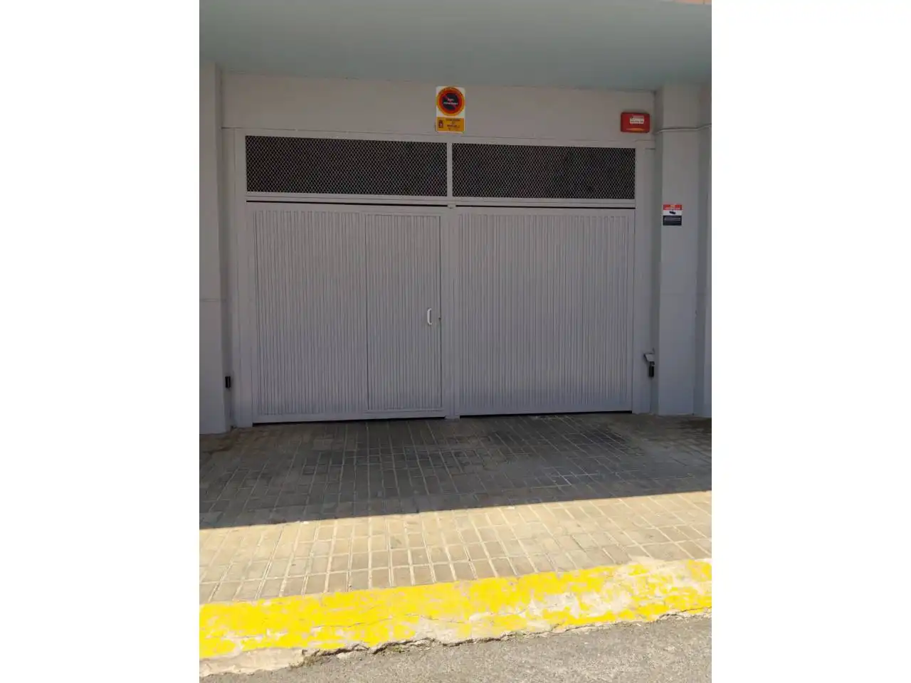 Einzelparkplatz mit Aufzug zum Verkauf in Calle Hernán Cortés, imagen 5