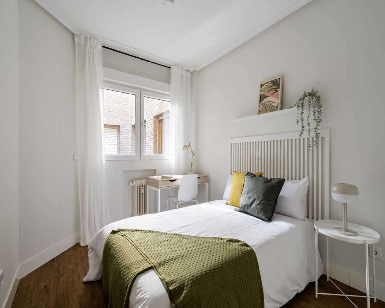 Dormitori de Pis per a compartir en  Madrid Capital amb Aire condicionat i Terrassa